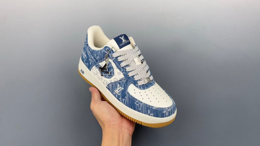 【NK】 Nike Air Force 1 Low LV