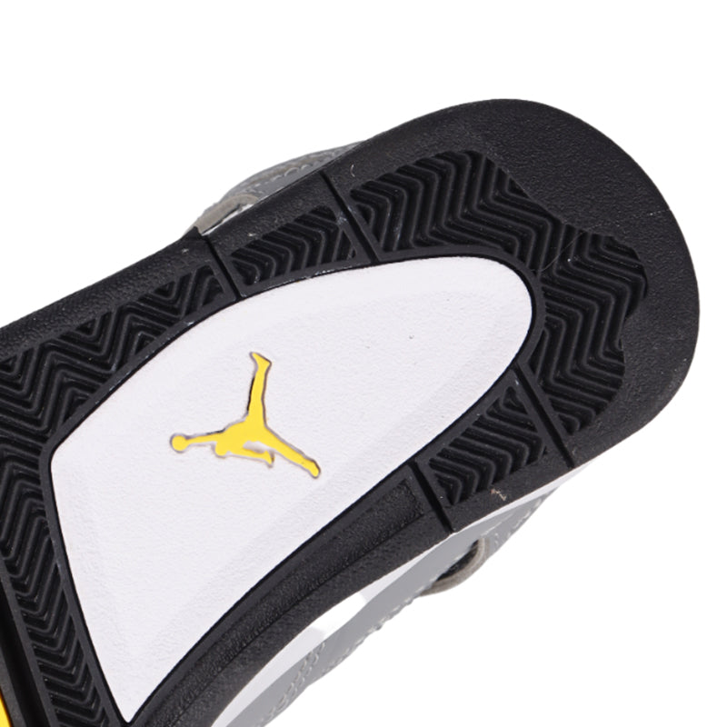 Lancement exclusif de la Air Jordan 4 rétro pour enfants, pointures 25 à 35, déclinée en de nombreux coloris et combinaisons de semelles.