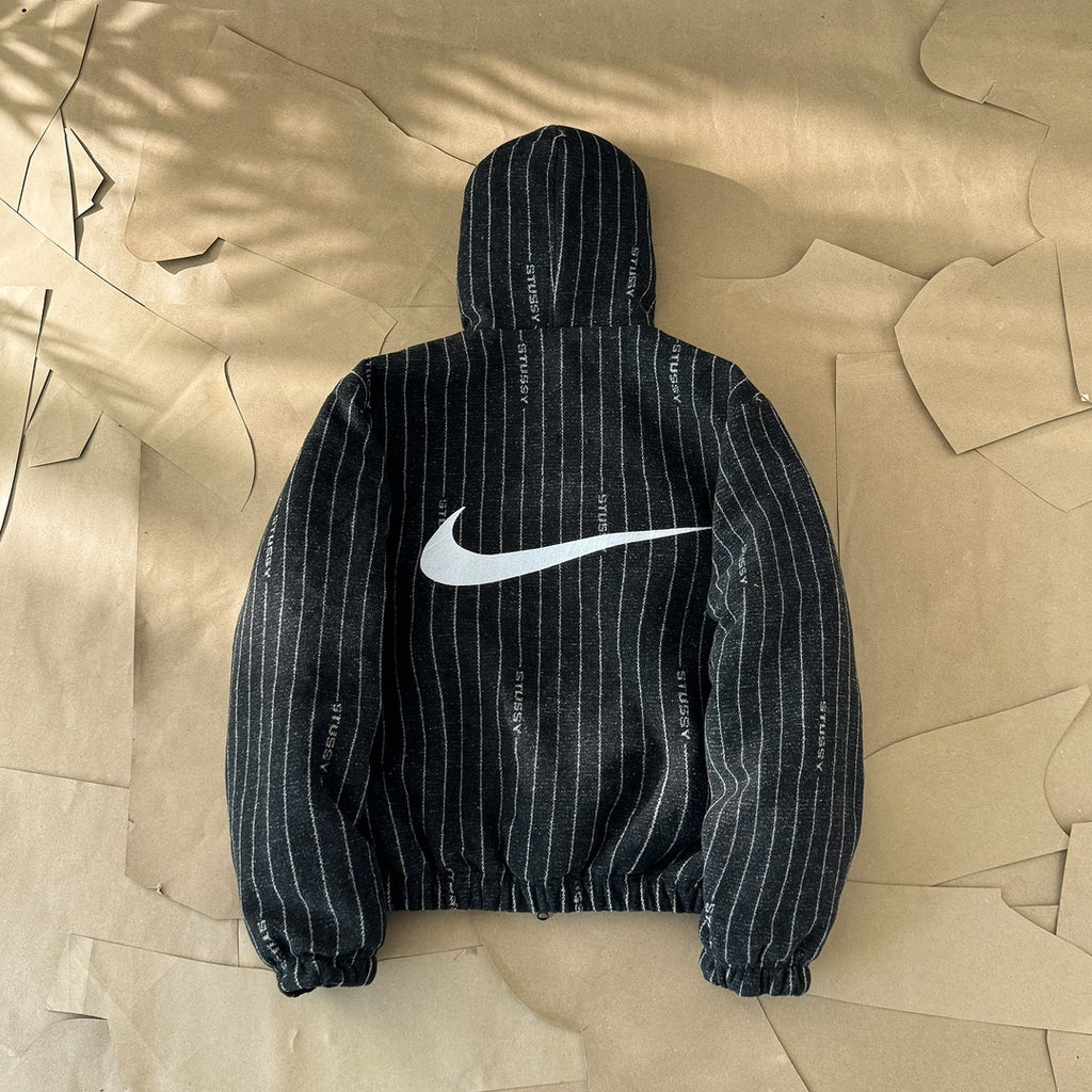 STU27# Réplique haut de gamme [⚠️Aucun retour ni échange si l'étiquette antivol est retirée] Veste à capuche rayée en laine Nike